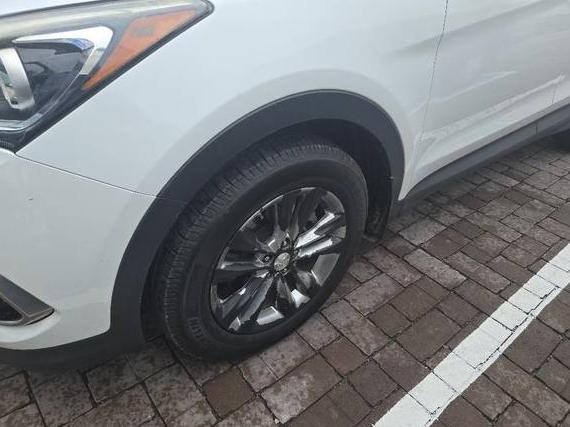 HYUNDAI SANTA FE SPORT 2018 5XYZU4LA7JG512311 image